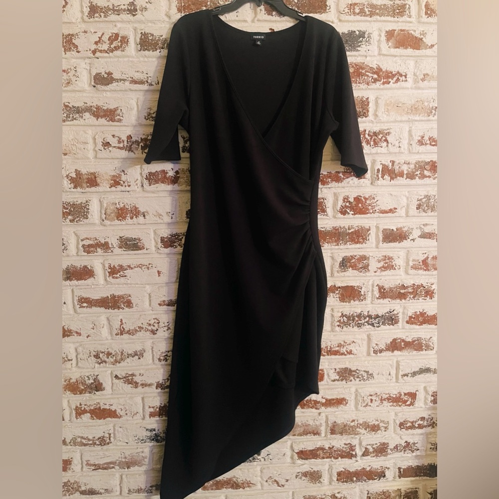 TORRID Sexy Black 3/4 Sleeve Fitted Spandex Black Dress size 2 (2x)